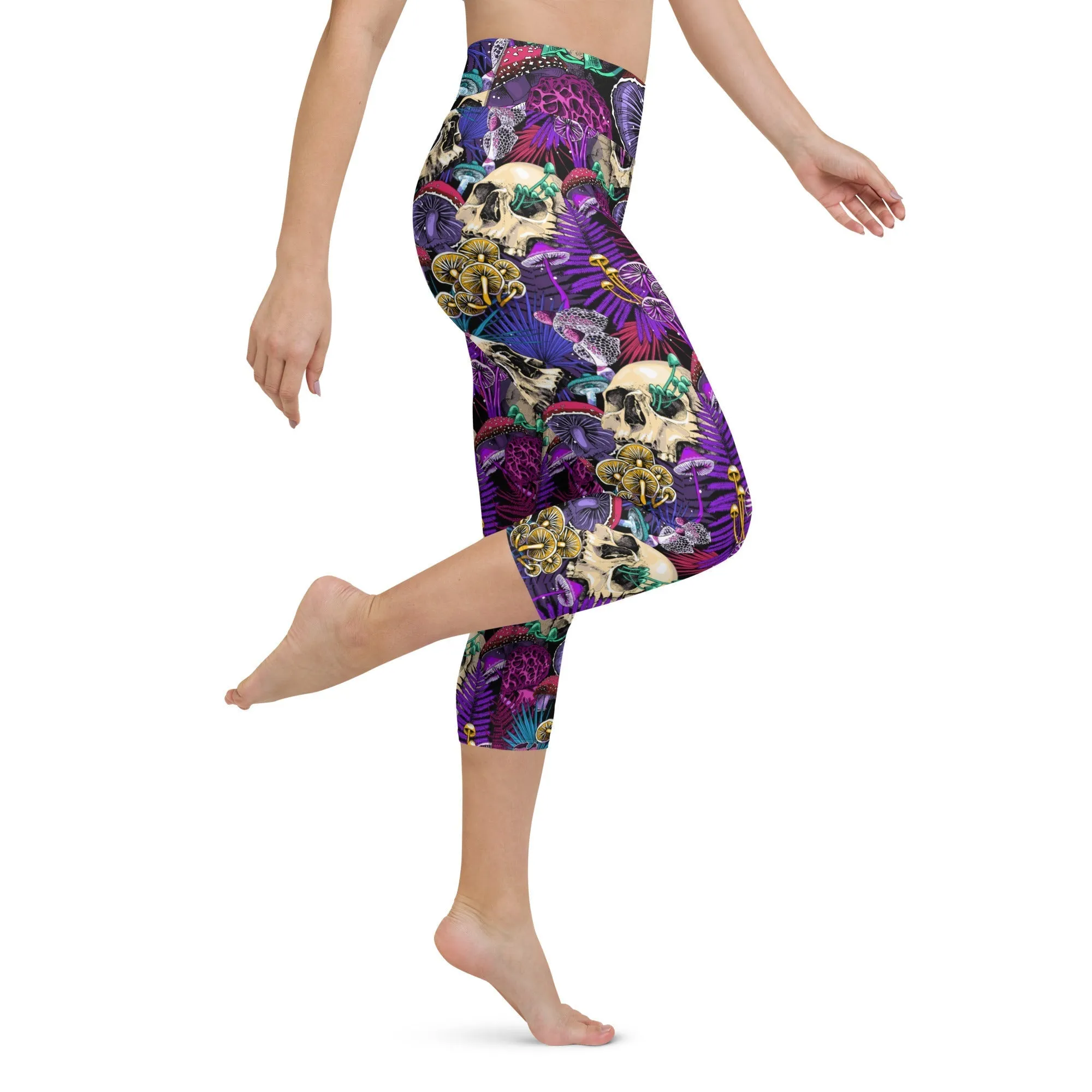 Psychedelic Skulls Yoga Capris