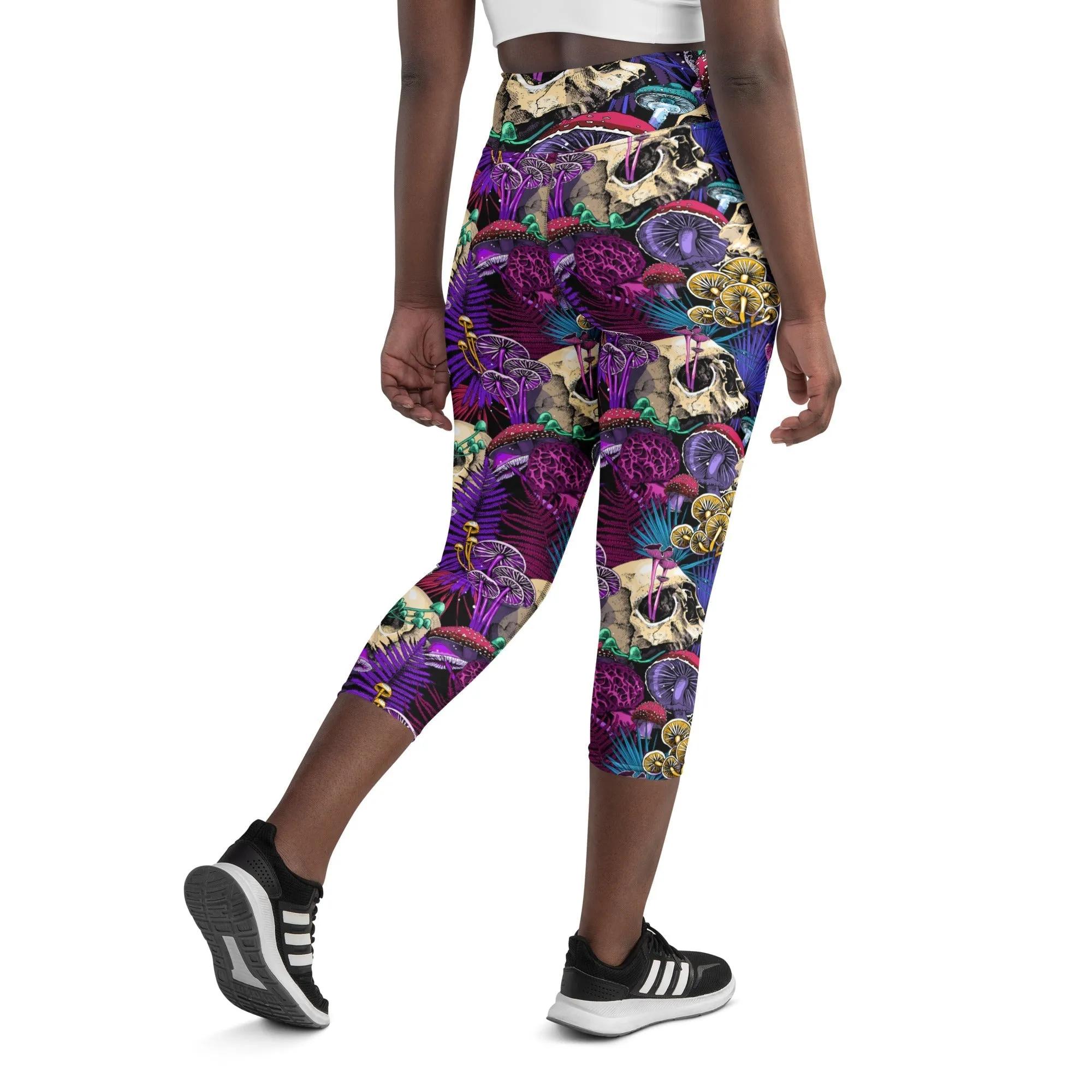 Psychedelic Skulls Yoga Capris