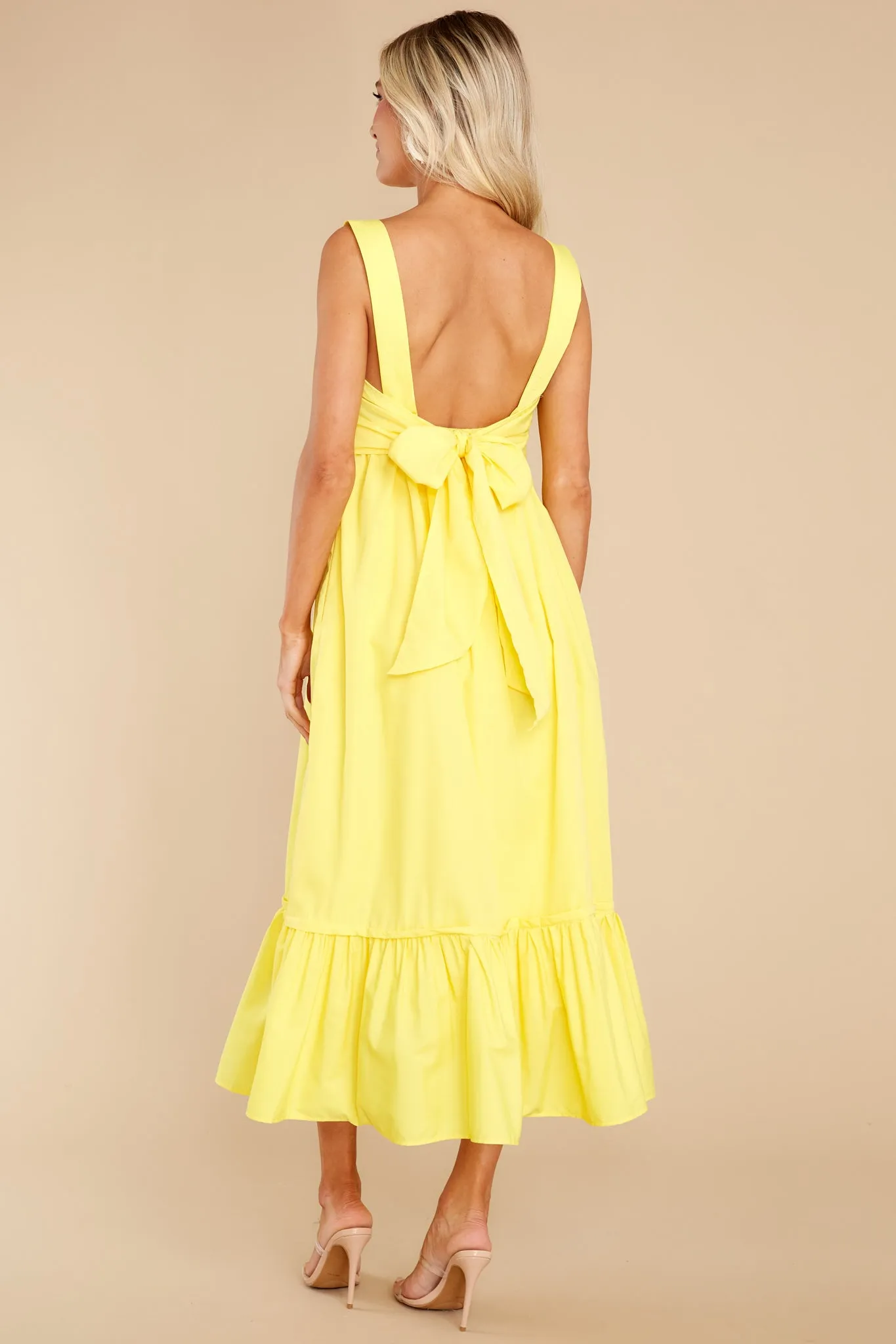 Such A Stunner Yellow Midi Dress