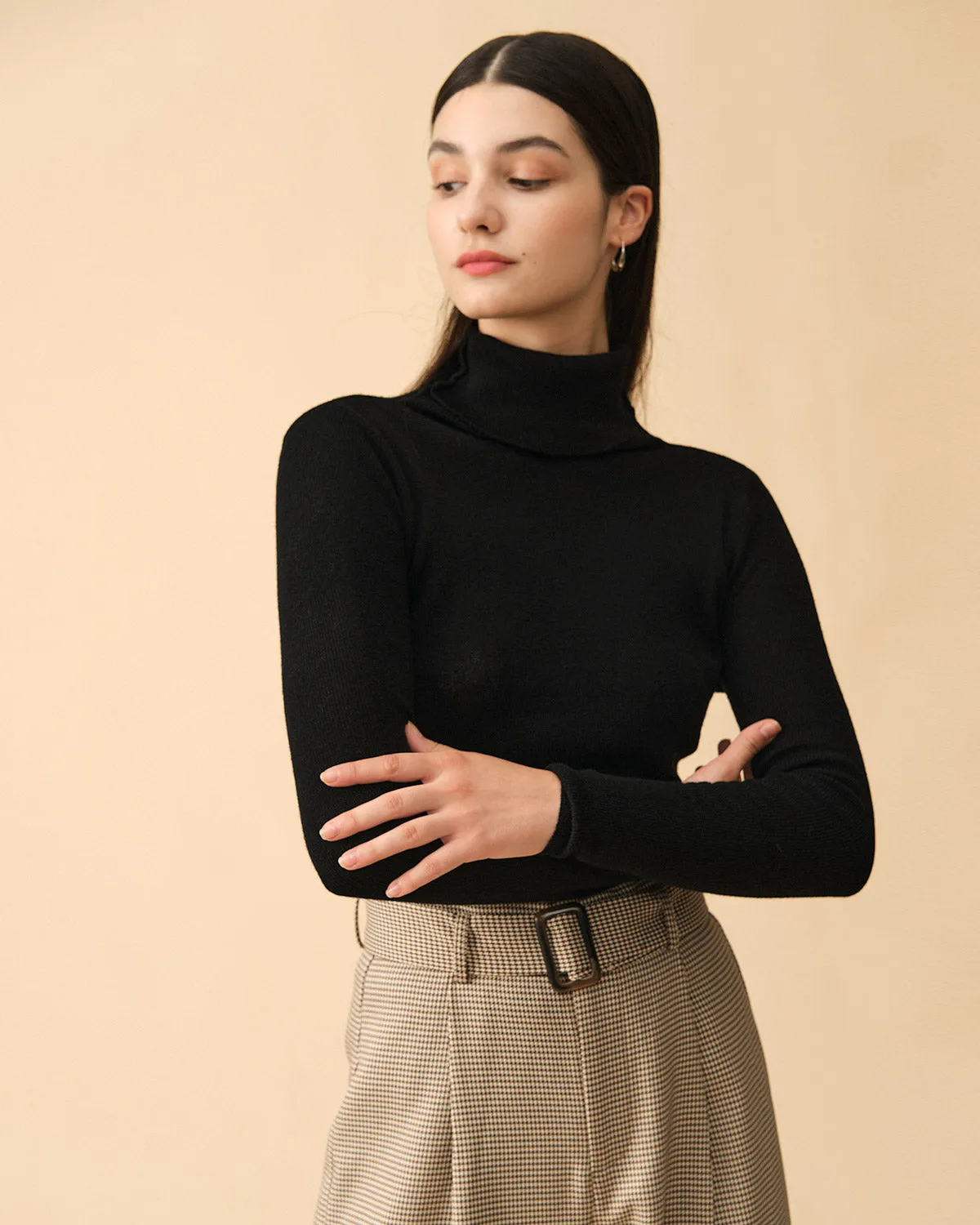 The Solid Turtleneck Ribbed Sweater