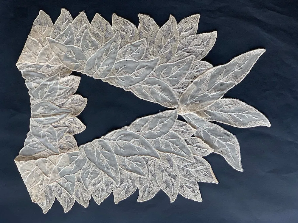 Vintage 3 1/2" Delicate Embroidered Triple Leaves Silk Lace Collar